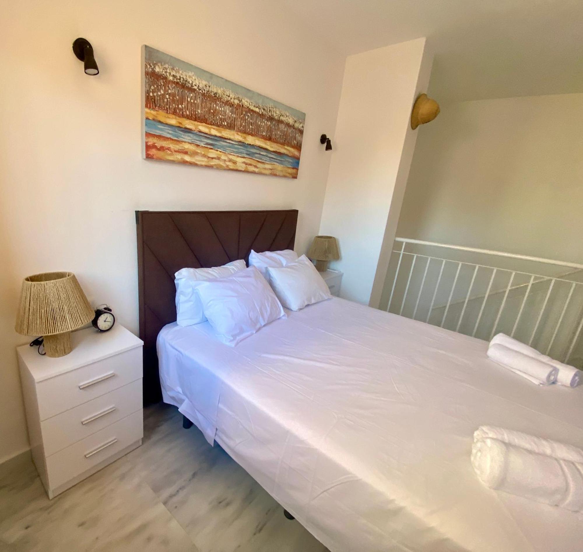 דירות Sitio de Calahonda Duplex Con Piscina, Parking Y Golf מראה חיצוני תמונה
