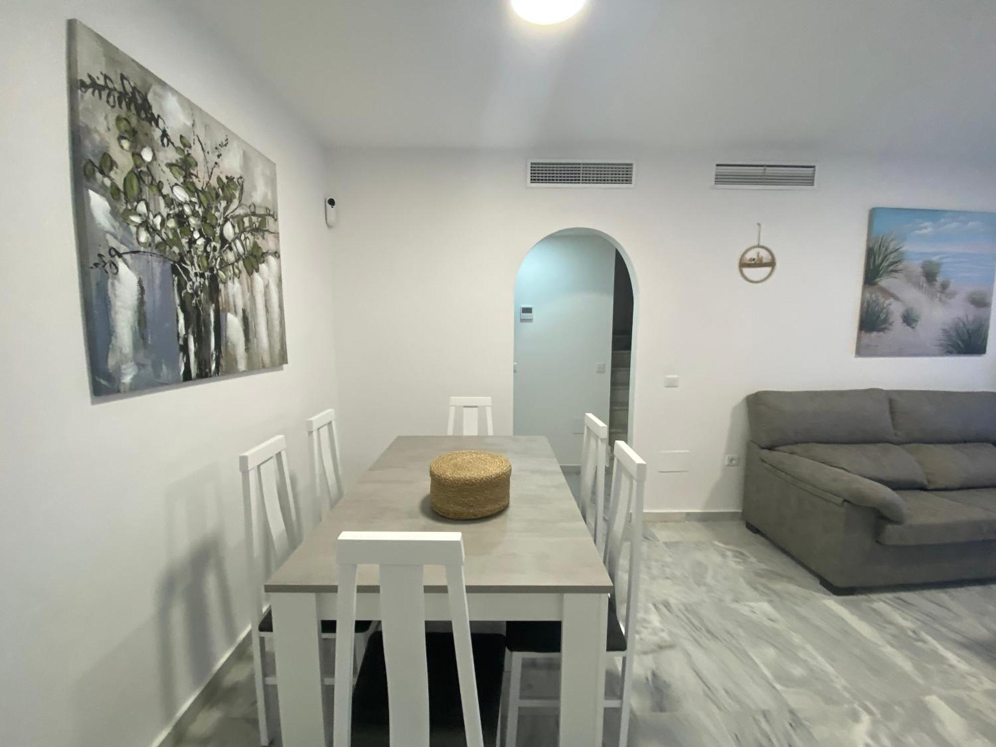 דירות Sitio de Calahonda Duplex Con Piscina, Parking Y Golf מראה חיצוני תמונה